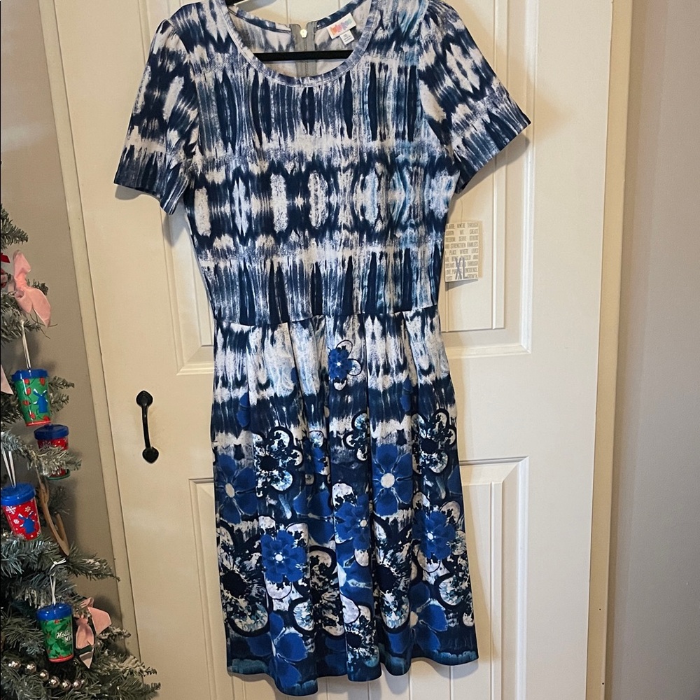 LuLaRoe Blue and White Patterned Amelia Midi Dress NWT XL